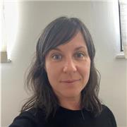 Maestra de primaria brindó apoyo en todas las asignaturas, excepto música